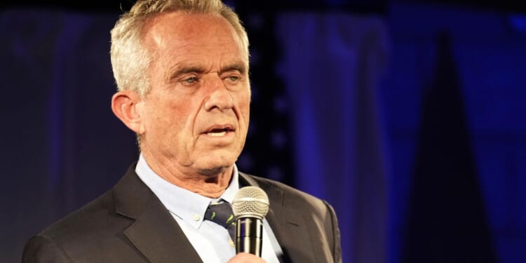 Wisconsin governor signs Kennedy-inspired bill allowing candidates to withdraw from the ballot