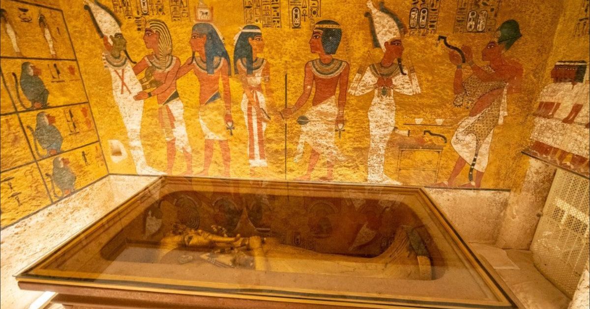 Flooding and unstable stone are causing serious damage to the tomb of King Tutankhamen in Egypt's Valley of the Kings.