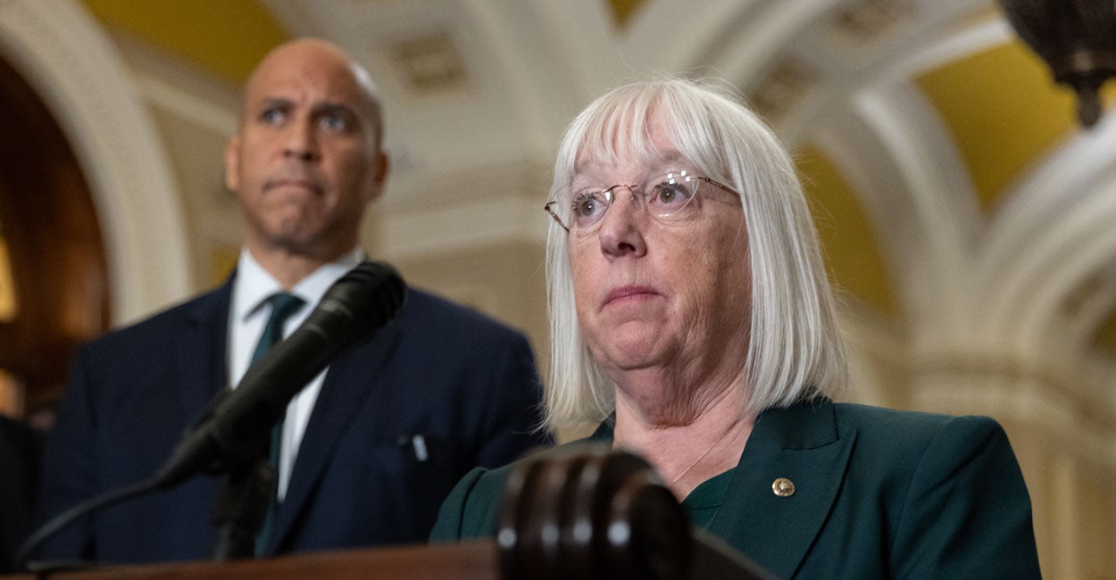 Senate Democrats Spurn Bill to Pay Essential Federal Employees