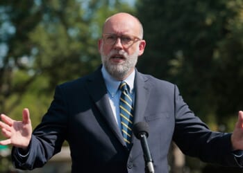 Trump Hits Illinois Democrats With $2.1B in Infrastructure Cuts