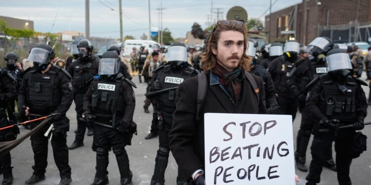 Allegations of conditions at Chicago-area immigration site are 'disgusting,' judge says