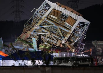 After structure collapses at decommissioned South Korean power plant, at least 1 dead, 6 trapped