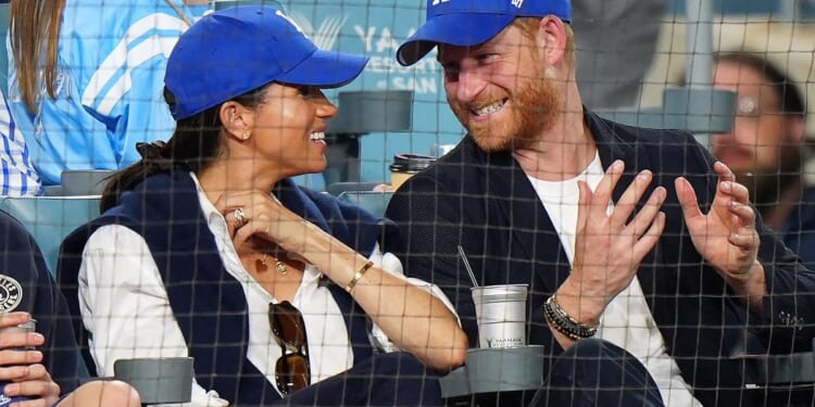Prince Harry apologizes to Canada over 'Hat Gate,' sorry for wearing Dodgers cap