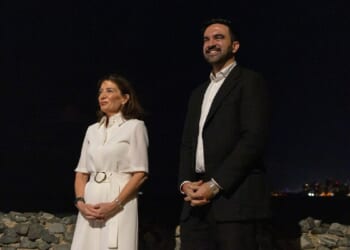 N.Y. Gov. Kathy Hochul puts the brakes on Mamdani's free bus-ride plan