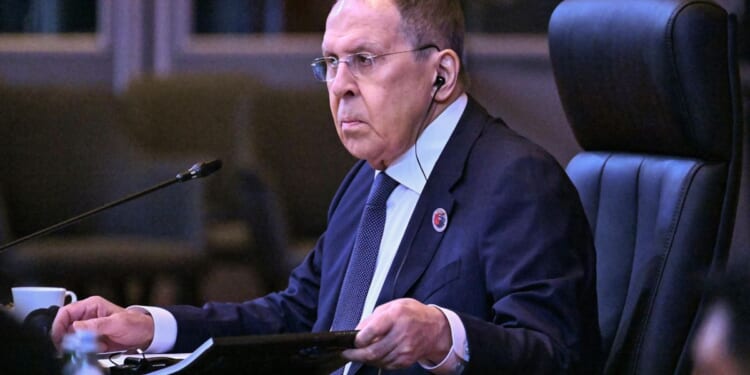 Russia promises to conduct atomic weapons tests if other nuclear-armed states do so