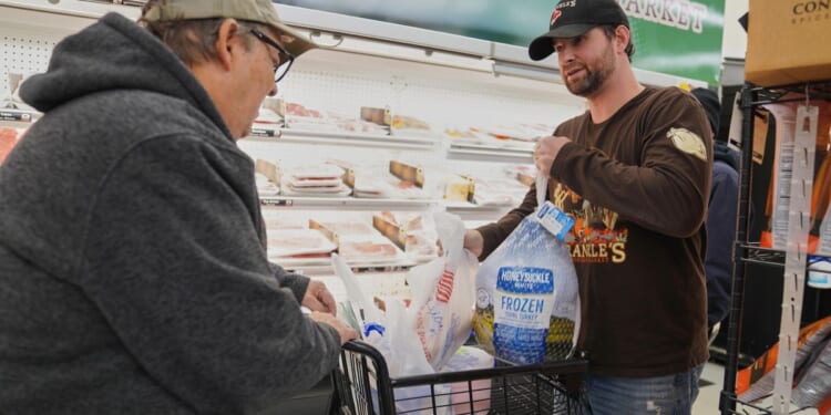 Small grocers and convenience stores feeling impact as customers go without SNAP benefits