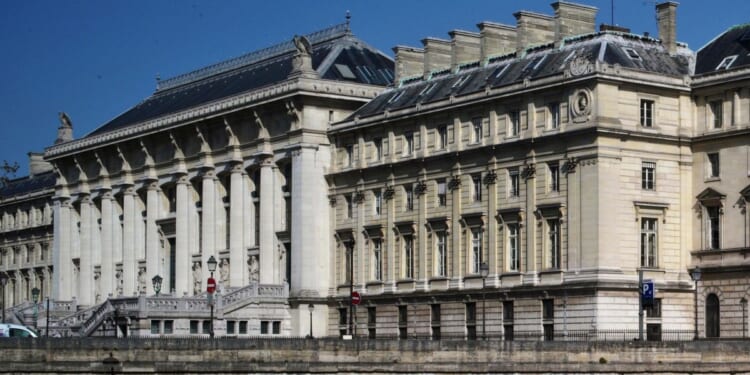 Trial of former Congolese rebel leader Roger Lumbala over wartime atrocities opens in Paris