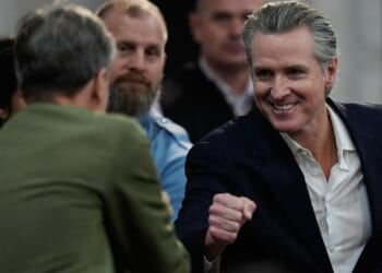 California disputes that it will revoke 17,000 driver's licenses over immigration concerns