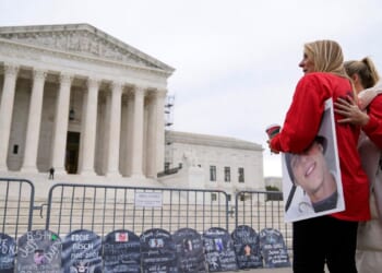 Opioid settlement with OxyContin makers could end legal battles