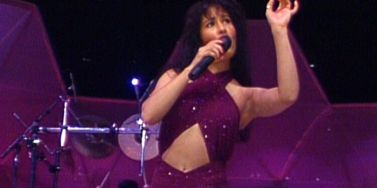 'Selena Y Los Dinos: A Family's Legacy,' new Netflix doc straight from the family vault