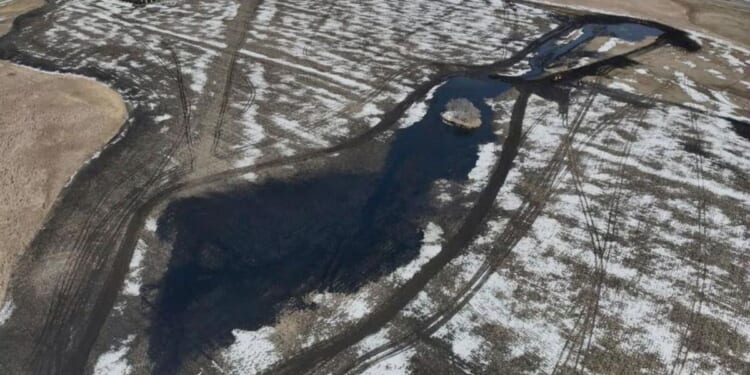 Preliminary findings showing a fatigue crack caused a Keystone Pipeline oil spill in North Dakota