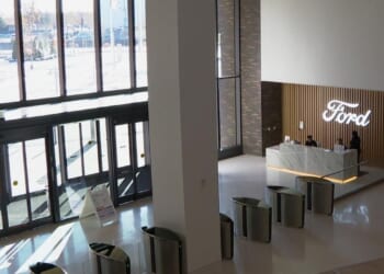 New high-tech HQ for Ford Motor has 'crown jewel' showroom, room for 4,000 employees