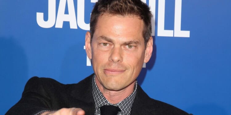 Vince Shlomi, former 'ShamWow' TV pitch man, running for Congress