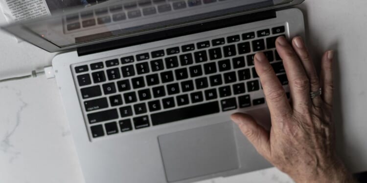 Polywork trend forces 40% of Americans to work multiple jobs amid inflation squeeze