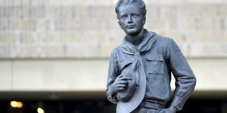 Pentagon weighs cutting ties with iconic organization formerly known as the Boy Scouts