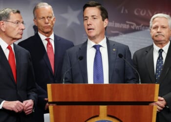 Dem Senator Scolds Moreno Over Shutdown, Misses Key Points