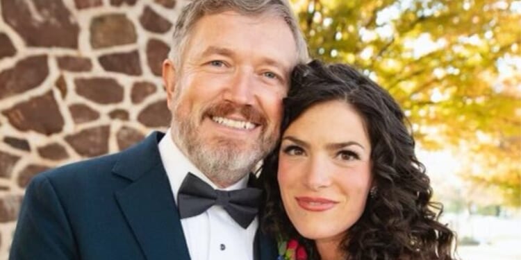 Rep. Thomas Massie, a Republican from Kentucky, announced his marriage to Carolyn Grace Moffa on Nov. 3, 2025.