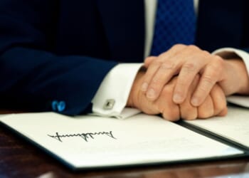 Trump's Assistant Who Was in the Room at the Time Shreds AP's 'Fake News' Story Suggesting Autopen Usage