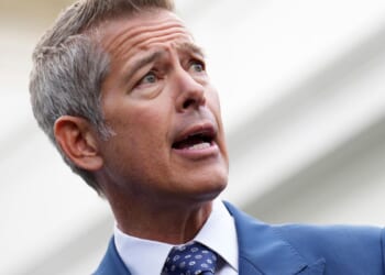 New York gave illegal driver's licenses to foreign truck drivers: Feds