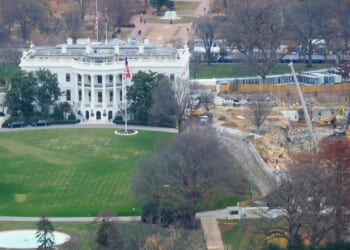 Preservationist group sues Trump over White House ballroom