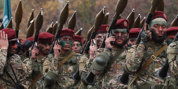 Several wounded after shots fired at U.S. and Syrian forces in Palmyra