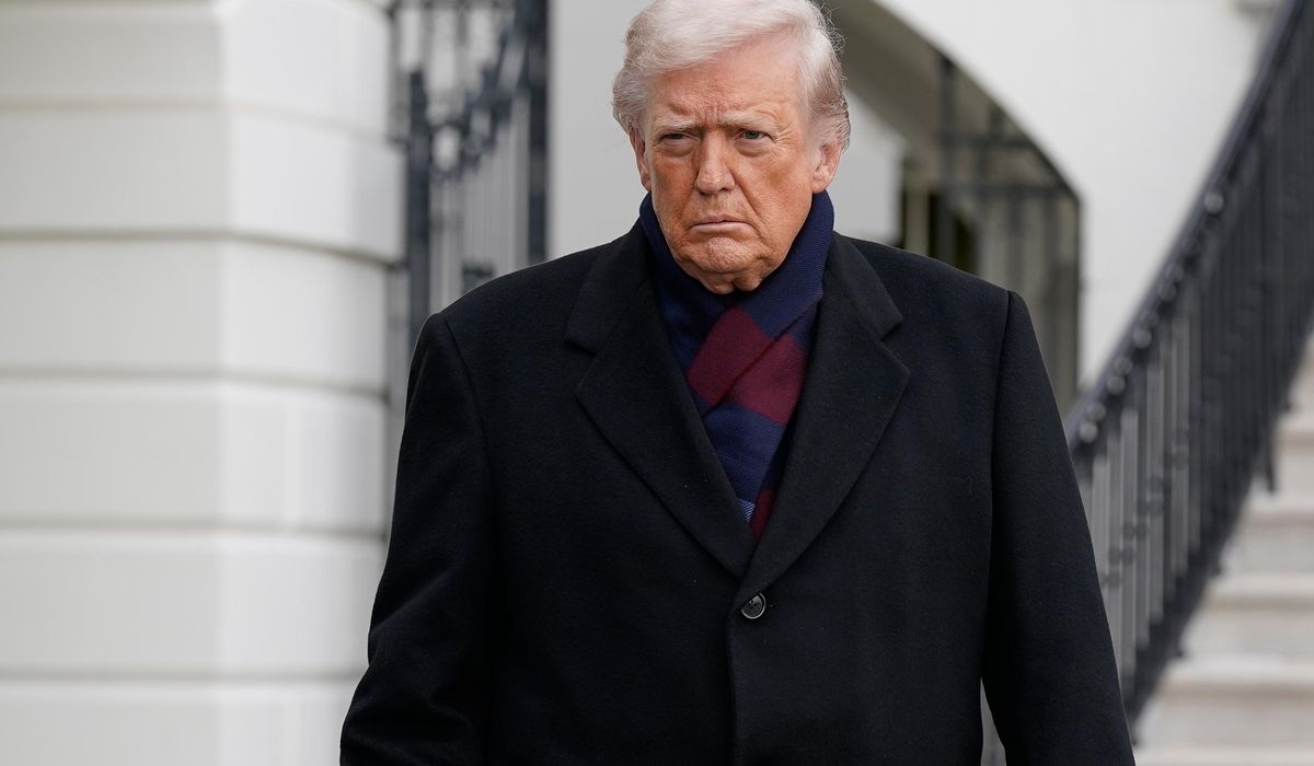 Trump flips coin, helps kick off Army-Navy game