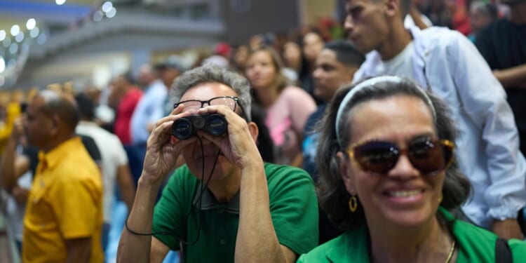 A day at the races: How Venezuelans find joy despite familiar political turmoil