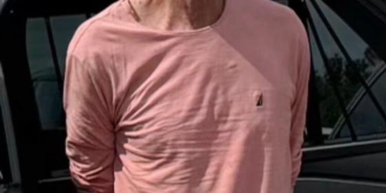 Man who tried to assassinate Trump on golf course requests attorney for sentencing