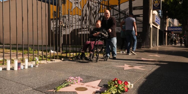 Hollywood stunned after killings of Rob Reiner, Michele Singer Reiner; son Nick in custody