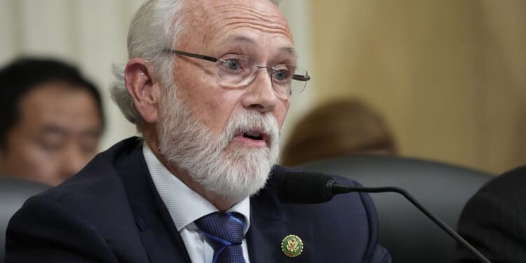 Rep. Dan Newhouse, a Republican who voted to impeach Trump, to retire from Congress