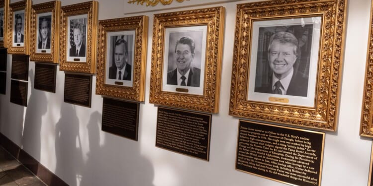 Trump adds plaques to White House presidential portraits criticizing Biden, Obama, Bush and Clinton