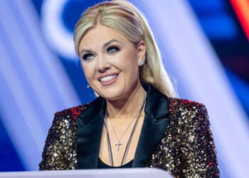 Erika Kirk endorses J.D. Vance for president at annual Turning Point USA conference