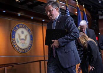 House Republicans strike an intraparty deal for an early 2026 vote on stock trading ban