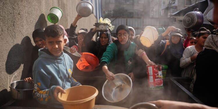 Experts: Spread of famine in Gaza averted, but Palestinians there still face starvation