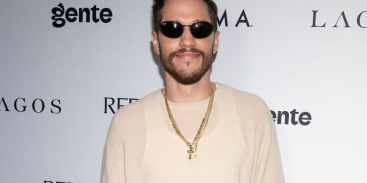 It's a girl: Pete Davidson and Elsie Hewitt welcome their 'perfect angel'