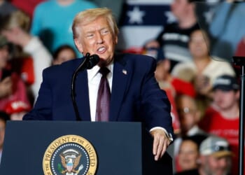 Trump touts economic gains to North Carolinians