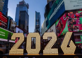 New Year's resolutions that save money and help the climate