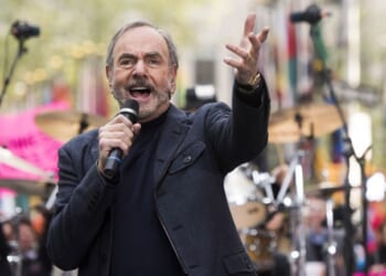 ‘Song Sung Blue’ A Love Song to Blue Collar Entertainers – HotAir