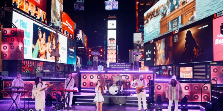 Cities welcome 2026 with thunderous fireworks and heightened security