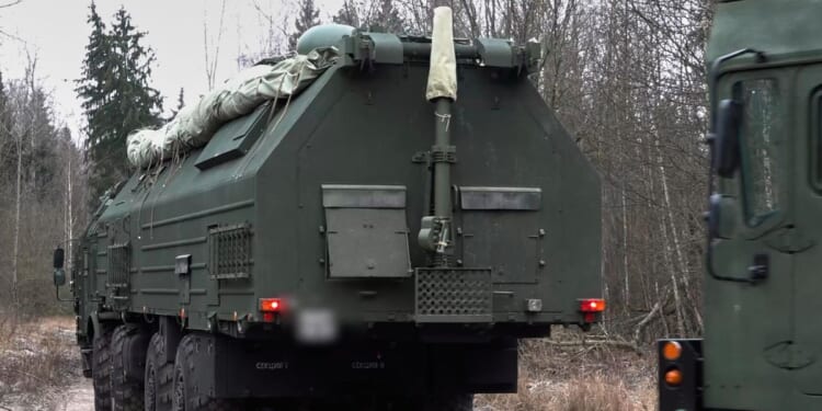 Former Russian lawmaker convicted in gang slaying chooses fighting in Ukraine over prison