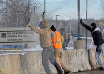 After Congress members blocked from Minneapolis ICE facility, judge asked for emergency hearing