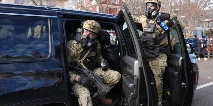 Minnesota and the Twin Cities sue the federal government to stop the immigration crackdown