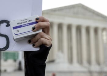 Senators debate abortion drug risks and effectiveness, request FDA review