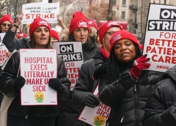 Closer look as New York City nurses strike for a 3rd day