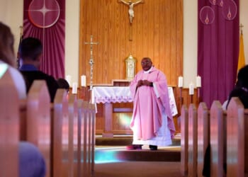 Religious workers serving U.S. congregations get reduced DHS wait times with temporary visas