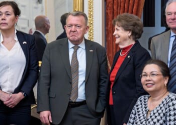 Trump hits 8 European countries with 10% tariff for not backing U.S. acquisition of Greenland