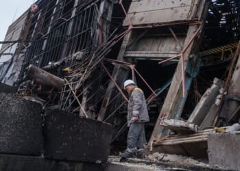 Security analysts say Russia reportedly preparing to strike Ukraine's nuclear power plants