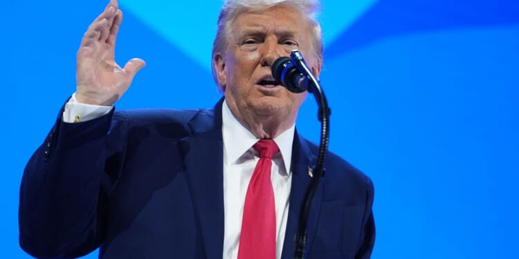 Trump in Davos: Calls for 'immediate' talks to acquire Greenland, says 'we will remember' a refusal