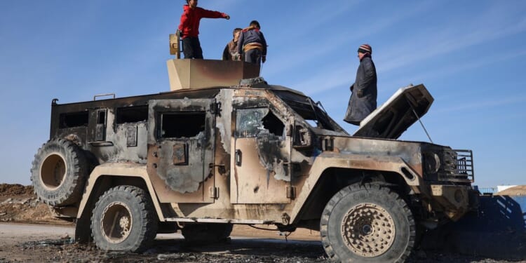 The decision to move IS prisoners from Syria to Iraq came at the request of Baghdad