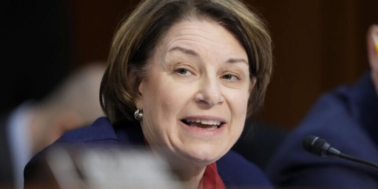 Sen. Klobuchar files paperwork for Minnesota gubernatorial bid